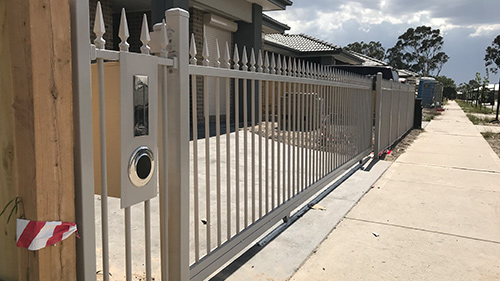 Steel Fencing Melbourne
